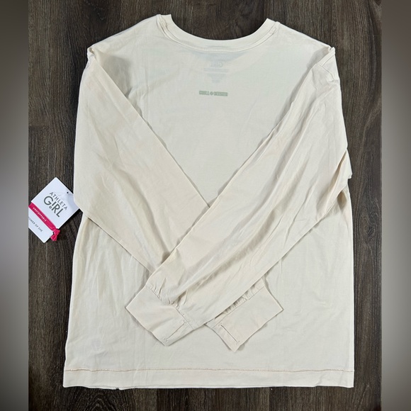 Athleta Girl Supima Oversized Graphic Top - Picture 2 of 4